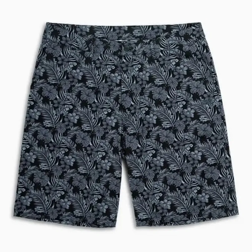 PXG Aloha Golf Shorts Men’s - Size 36 - Black Floral – VGUC - Picture 1 of 6